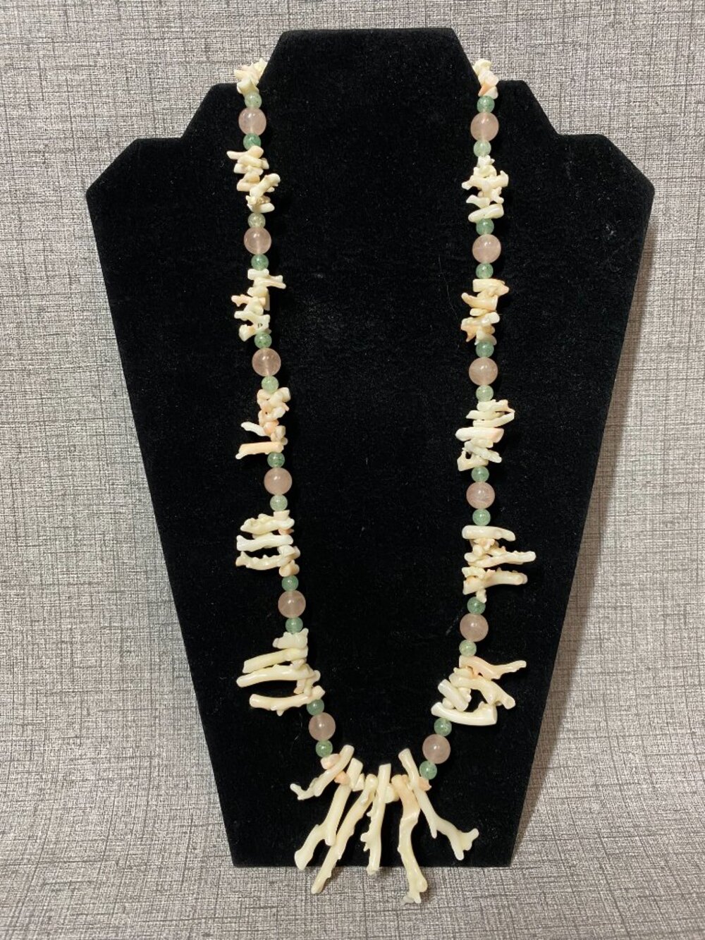 Vintage Les Bernard Coral Necklace With Rose Quartz & Green Aventurine